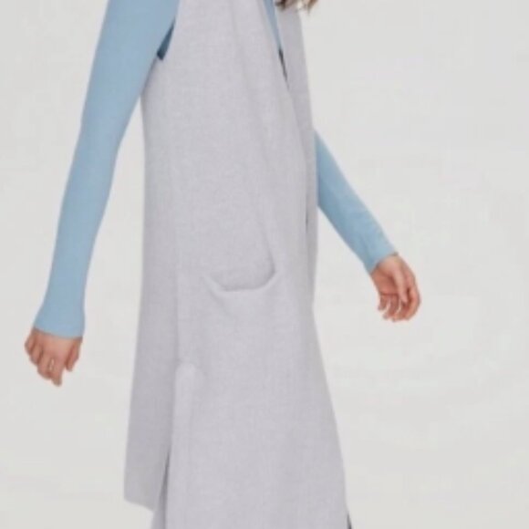 Wilfred Olivie Sweater Vest Cardigan - Picture 2 of 5